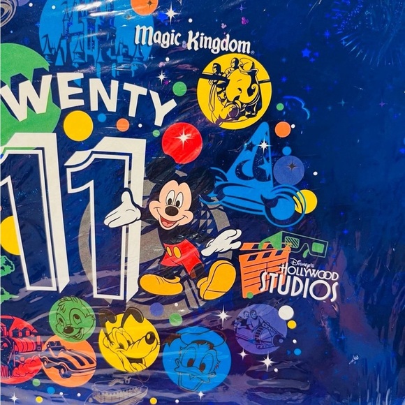 Walt Disney World 2011 Photo Album with 4"x3.5" Photo Frame Mickey Minnie Goofy - Picture 9 of 12